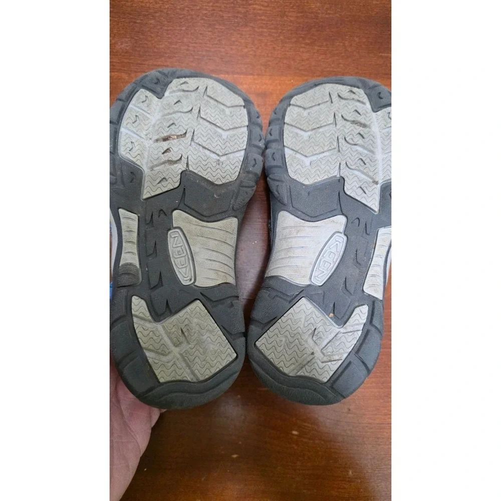 Keen Kids Newport H2 Blue Camo Closed Toe Sandals Adjustable Hook & Loop Strap S